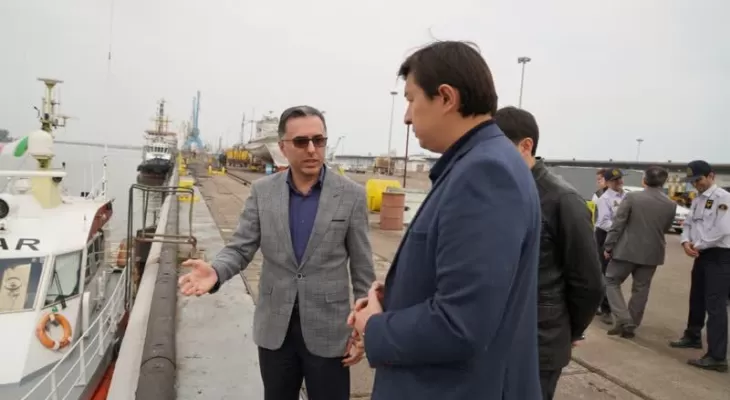 ۷۰۰ خودرو سواری ترانزیتی در بندر انزلی دپو شده است