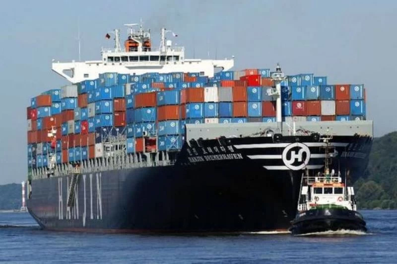 ارتقای موقعیت پرچم ناوگان تجاری کشتیرانی ایران