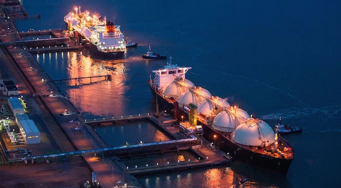 قطر انرژی قراردادی 27 ساله برای صادرات LNG به ایتالیا امضا کرد