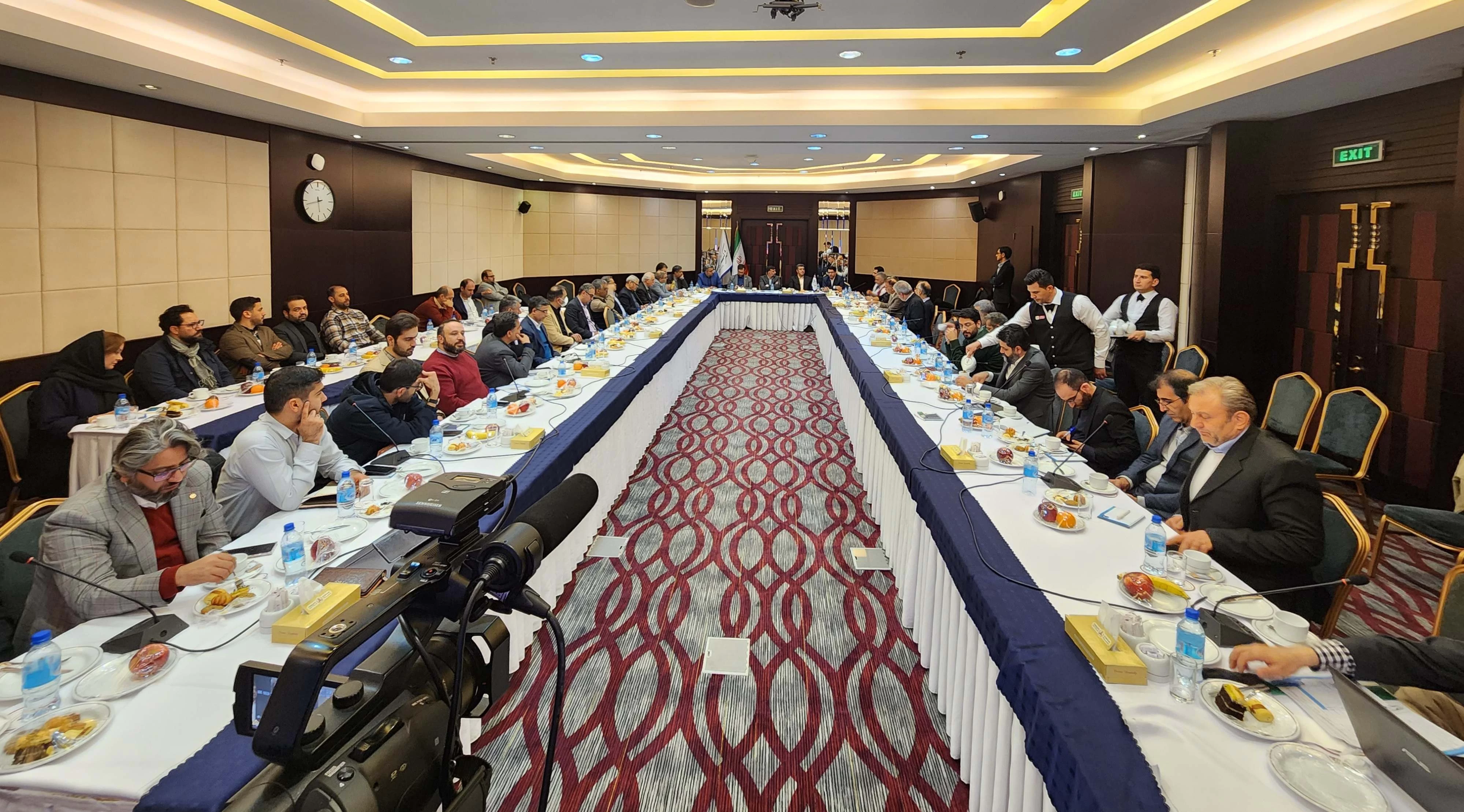 نشست بانکرینگ، خدمات و پشتیبانی در توسعه زیست بوم دریایی برگزار شد