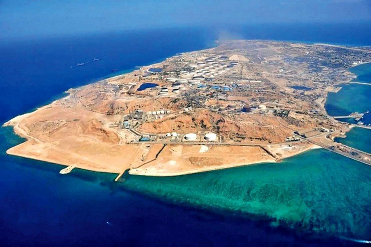 ساخت دهکده گردشگری در جزیره بوموسی